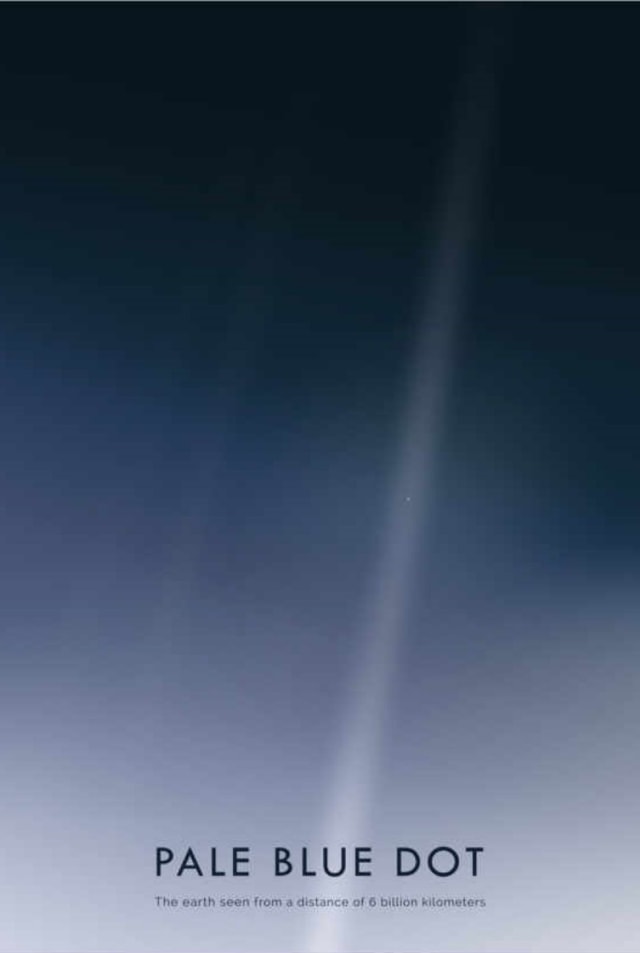 The Pale Blue Dot — Earth seen from 6 billion kilometers away, photographed by Voyager 1 (NASA, 1990)